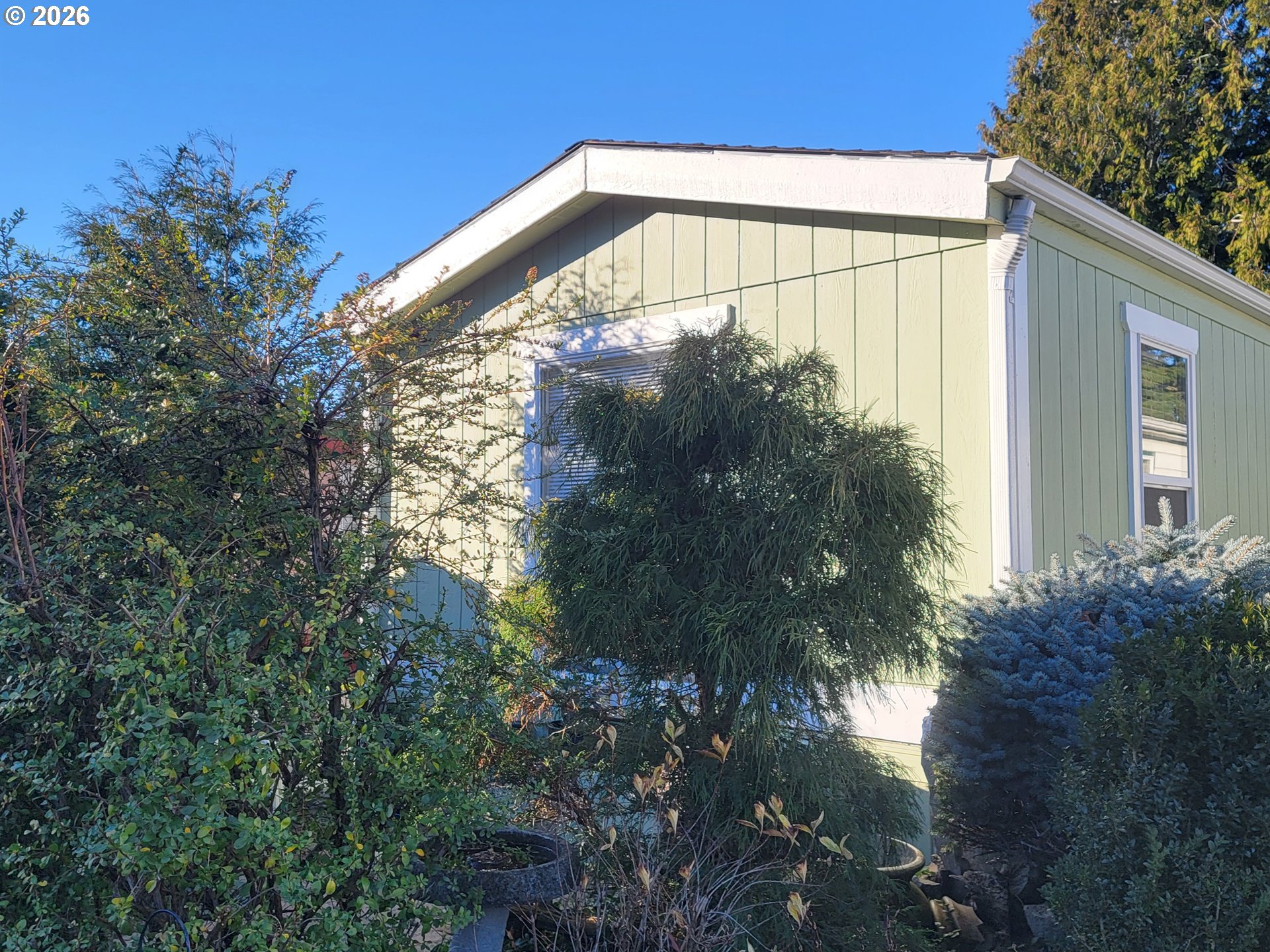 Photo 1 of 34 — 2980 NE DIVISION ST 43, Gresham, OR 97030
