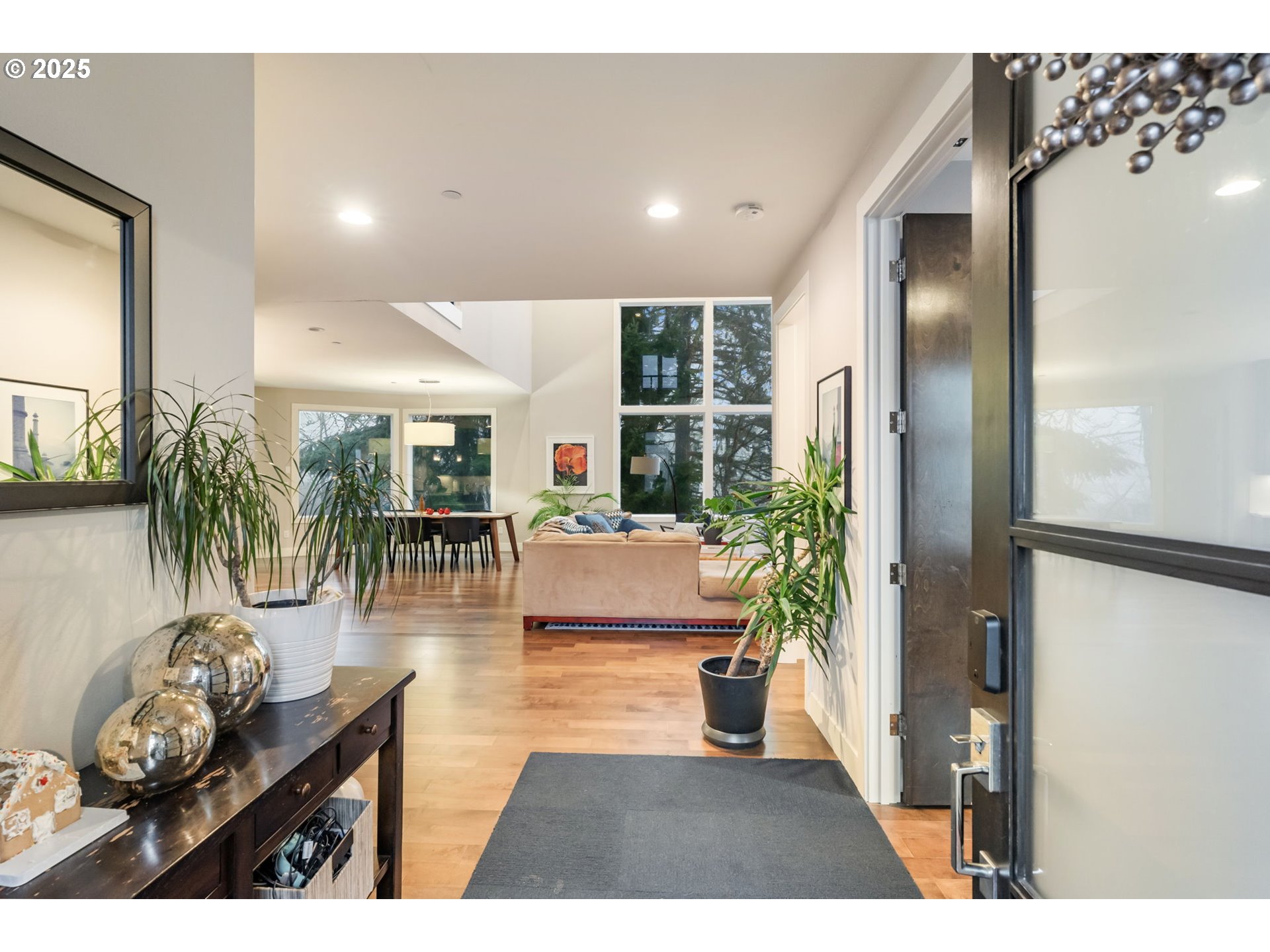 3311 NW TULLAMORE CT