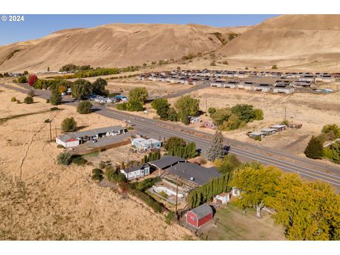 A home in Wishram