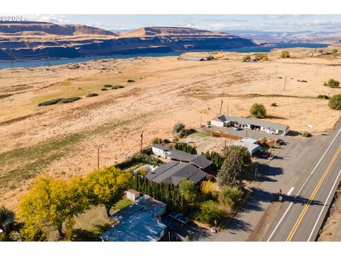 A home in Wishram