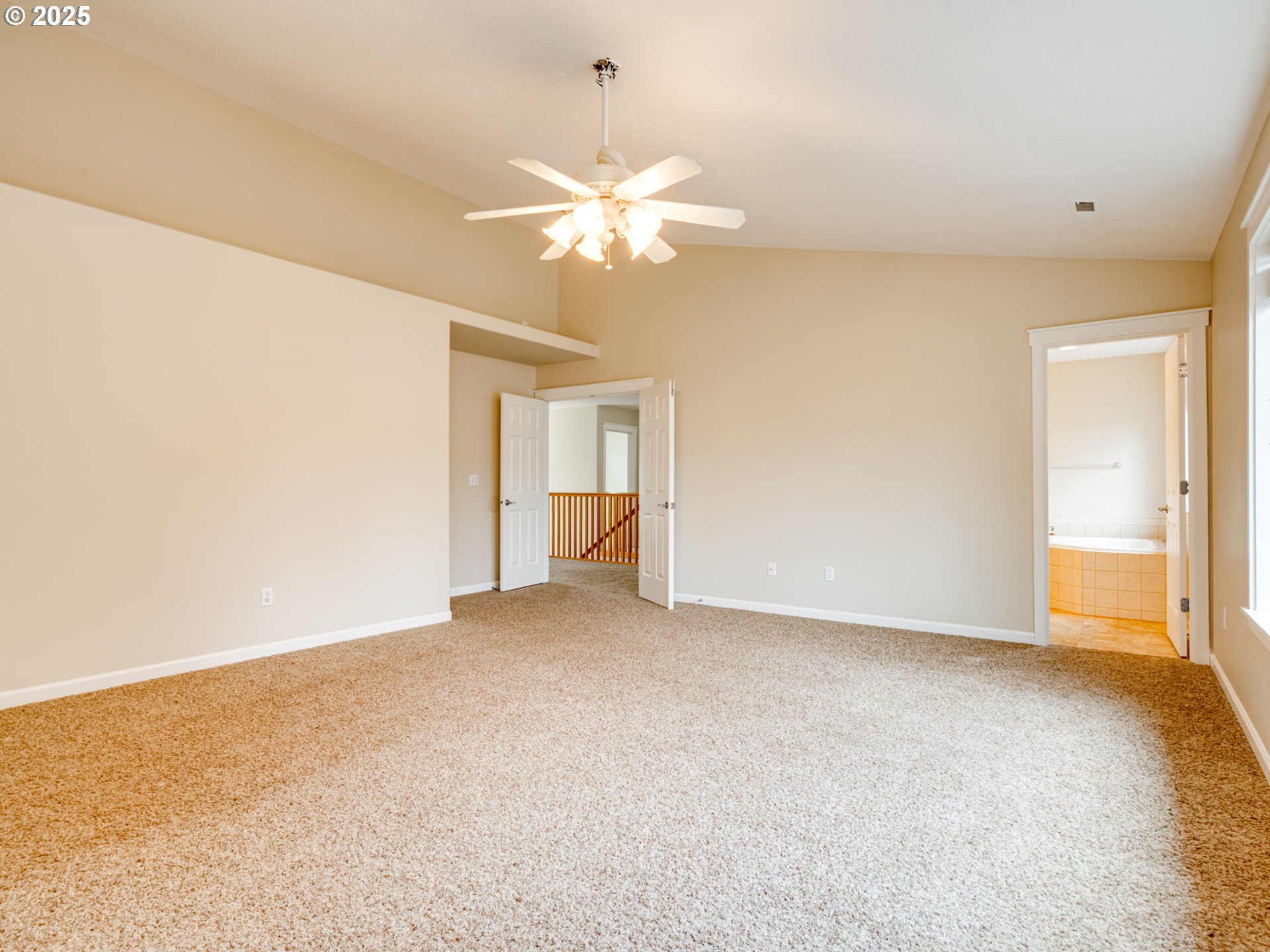 Vancouver, Washington 98684, United States, 5 Bedrooms Bedrooms, ,4 BathroomsBathrooms,Residential,Pending,209989