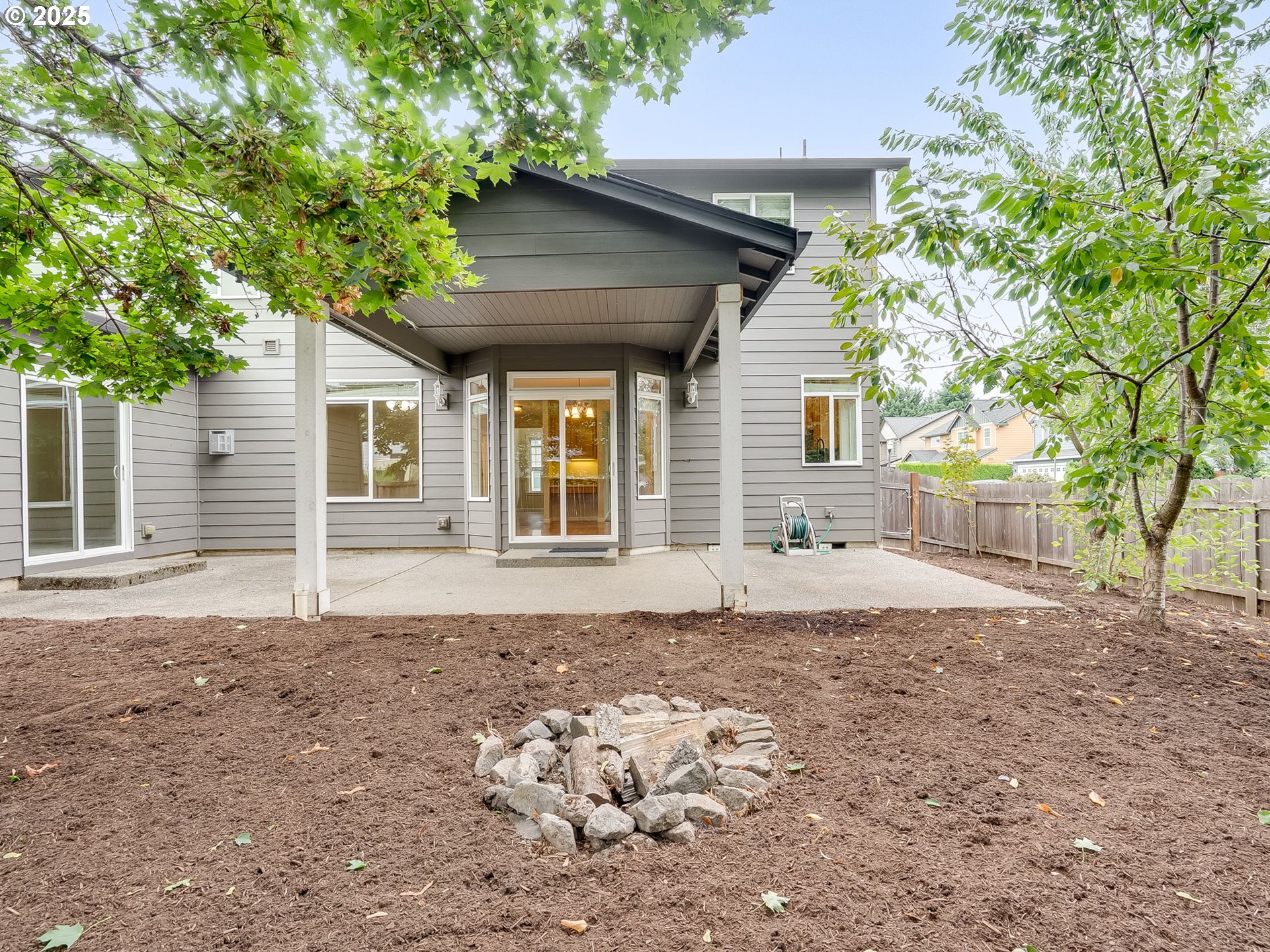 Vancouver, Washington 98684, United States, 5 Bedrooms Bedrooms, ,4 BathroomsBathrooms,Residential,Pending,209989