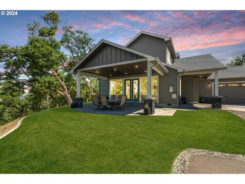 A home in Roseburg