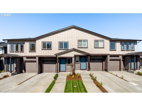 1427 SE Pheasant AVE Gresham OR 97080
