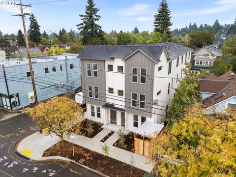 7190 NE Glisan ST Portland OR 97213