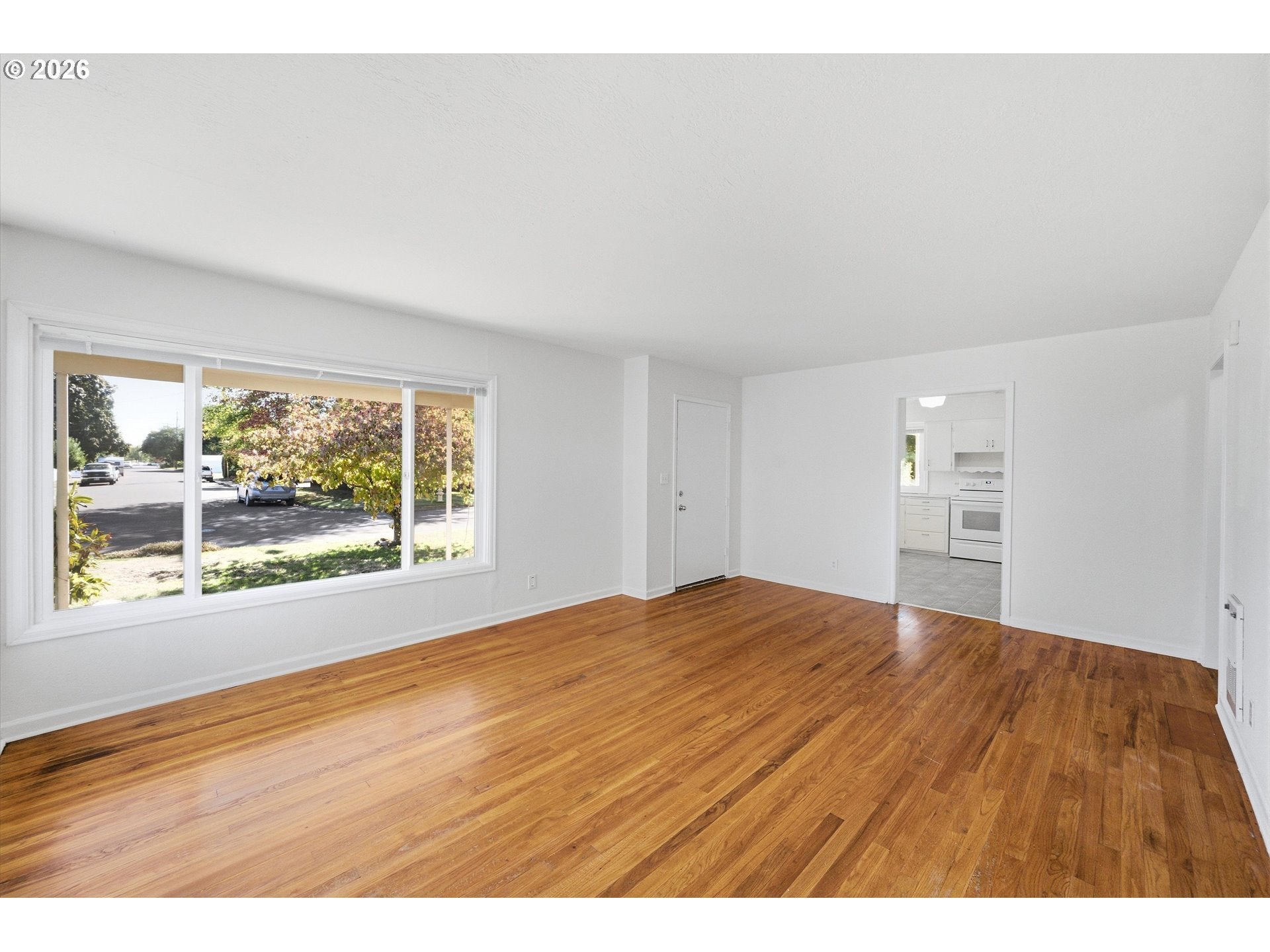 1243 NE 9TH AVE