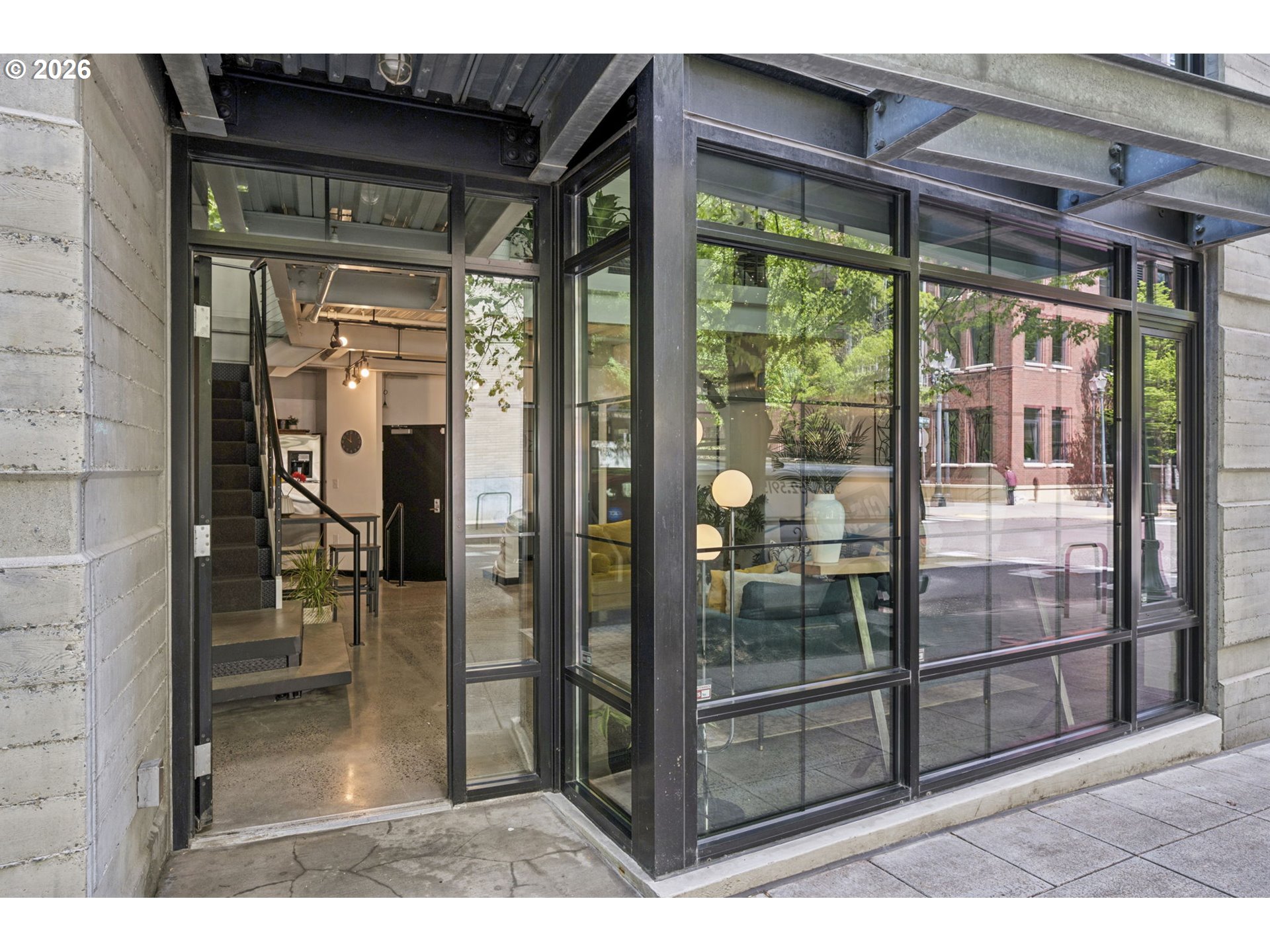 1030 NW 12TH AVE TH2