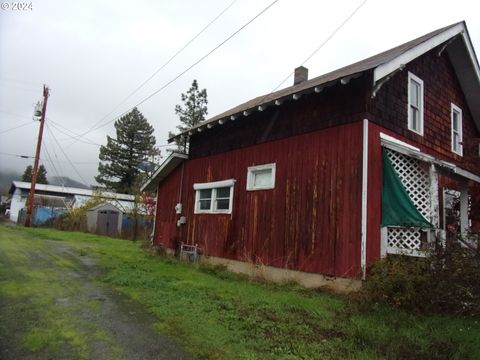 A home in Riddle