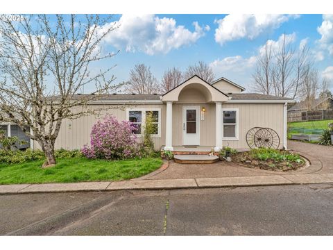 1524 W C AVE La Center WA 98629
