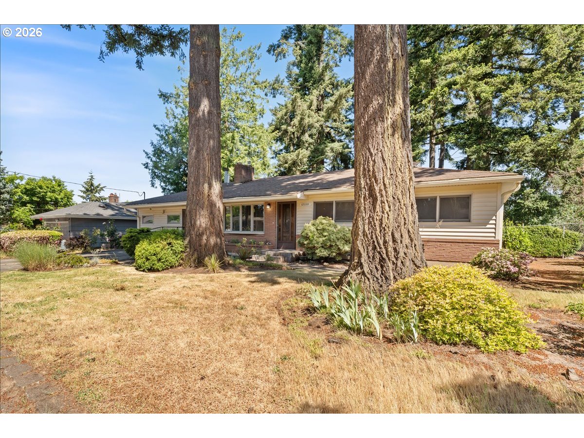 12339 NE MULTNOMAH ST