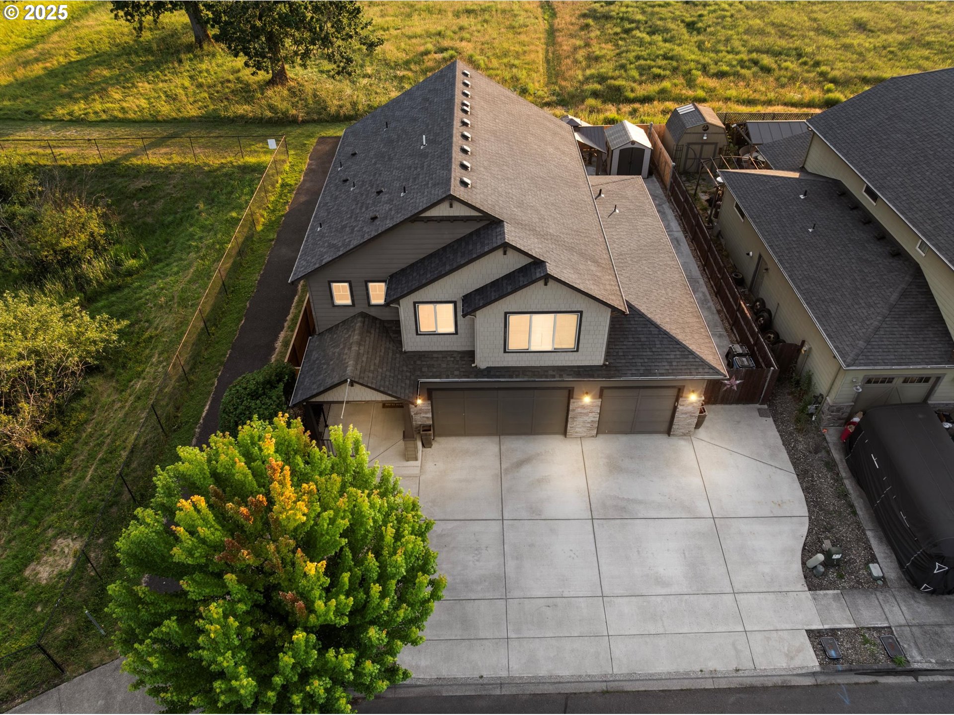 Battle Ground, Washington 98604, United States, 4 Bedrooms Bedrooms, ,3 BathroomsBathrooms,Residential,Active,158926