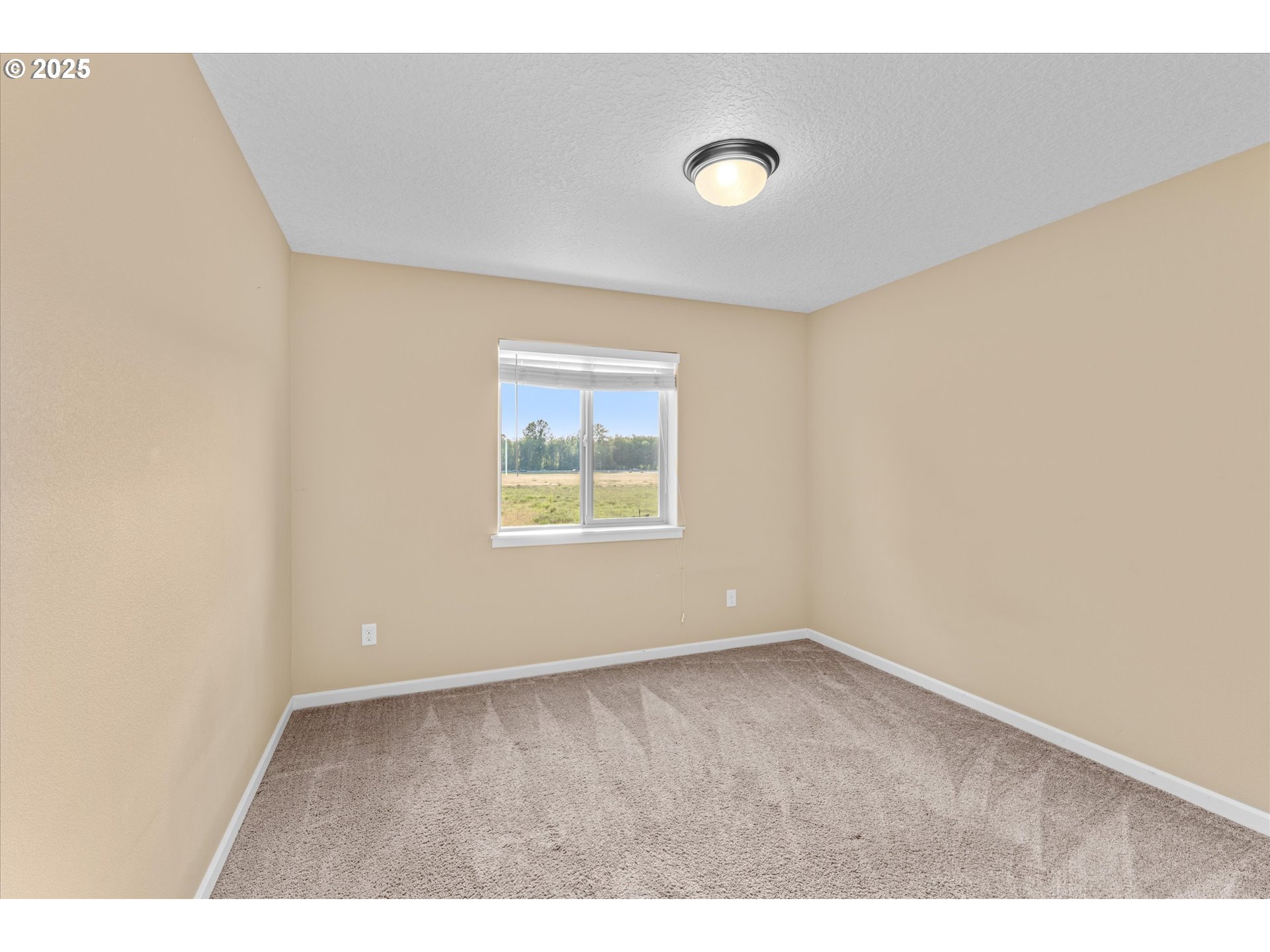 Battle Ground, Washington 98604, United States, 4 Bedrooms Bedrooms, ,3 BathroomsBathrooms,Residential,Active,158926