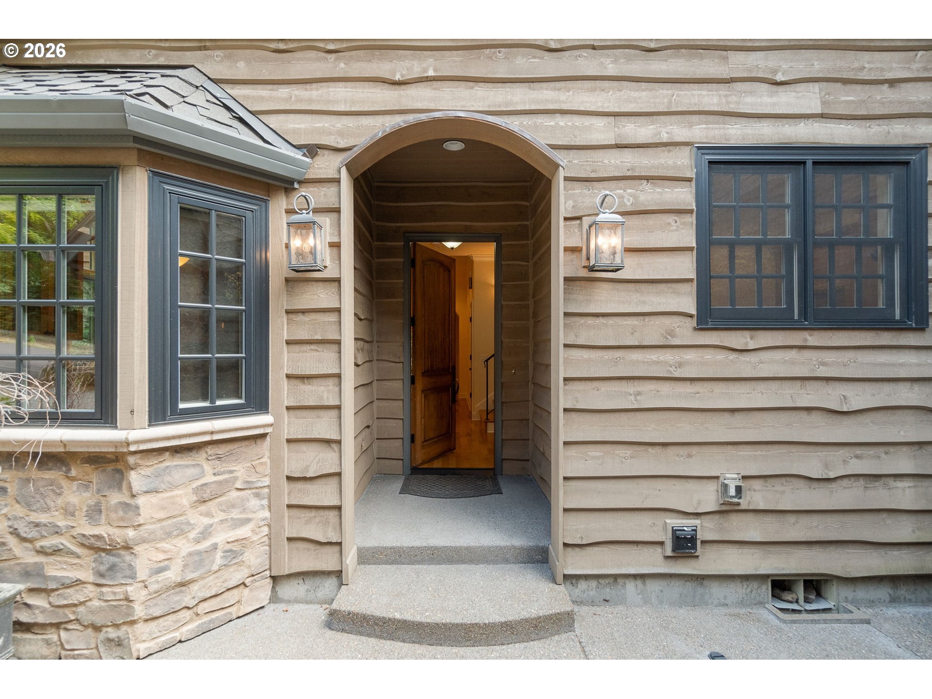 15468 BOONES WAY