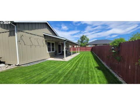 A home in Hermiston