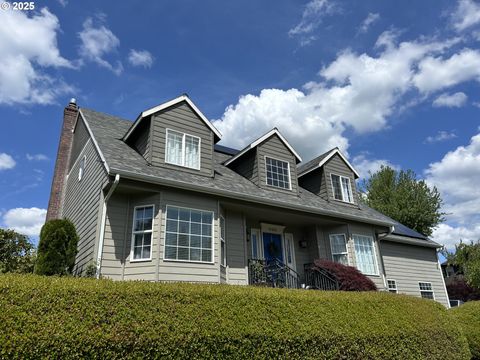 12575 SE BLUFF DR Clackamas OR 97015