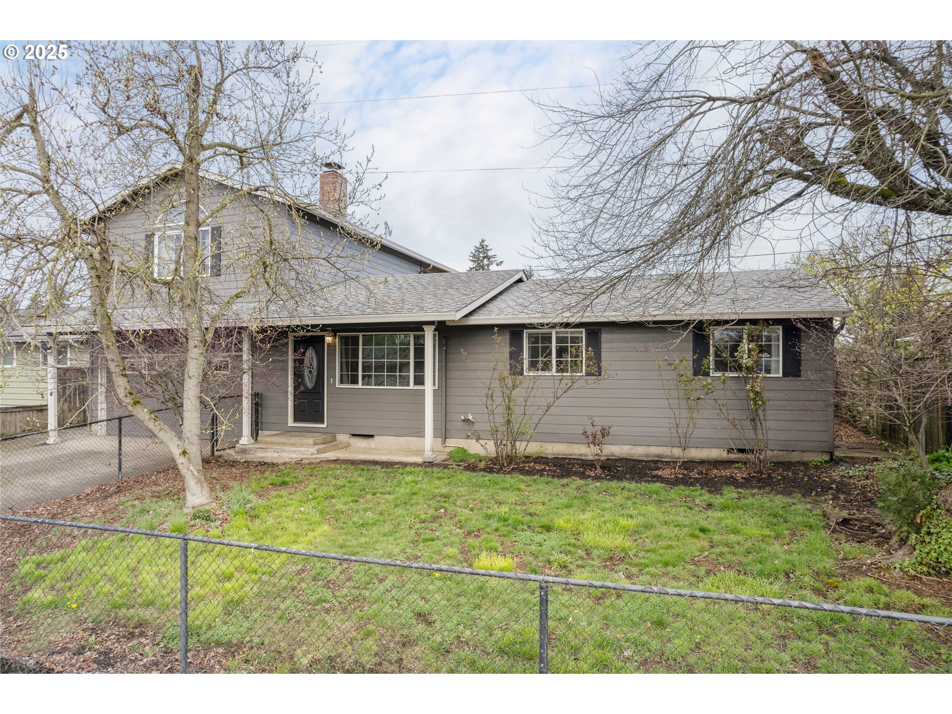 1310 W QUINALT ST