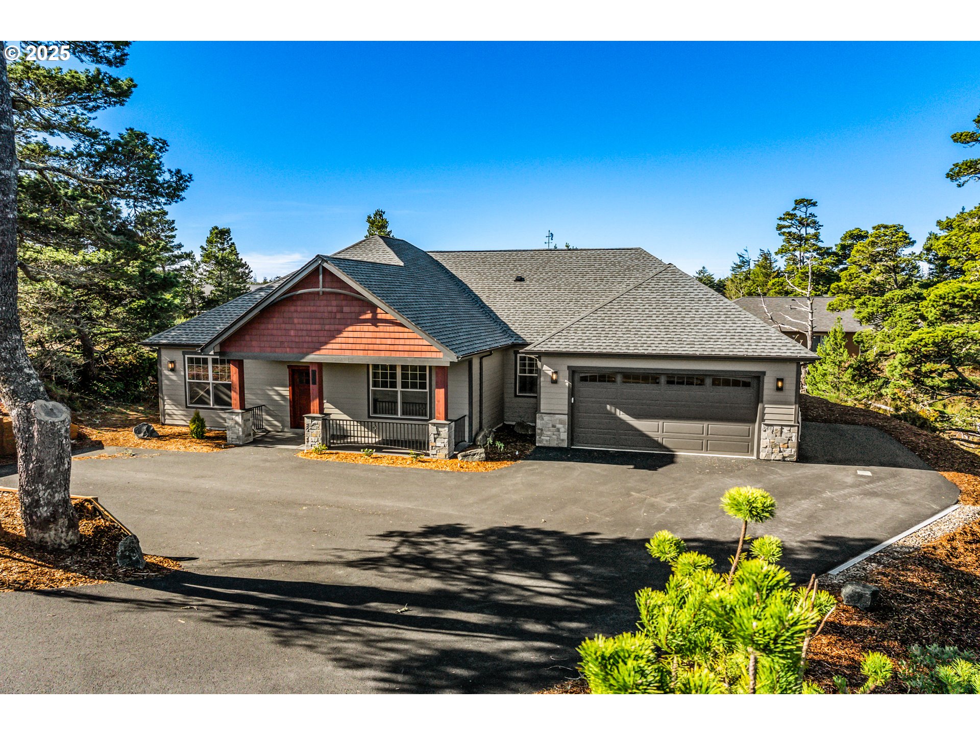 5216 Dunewood DR