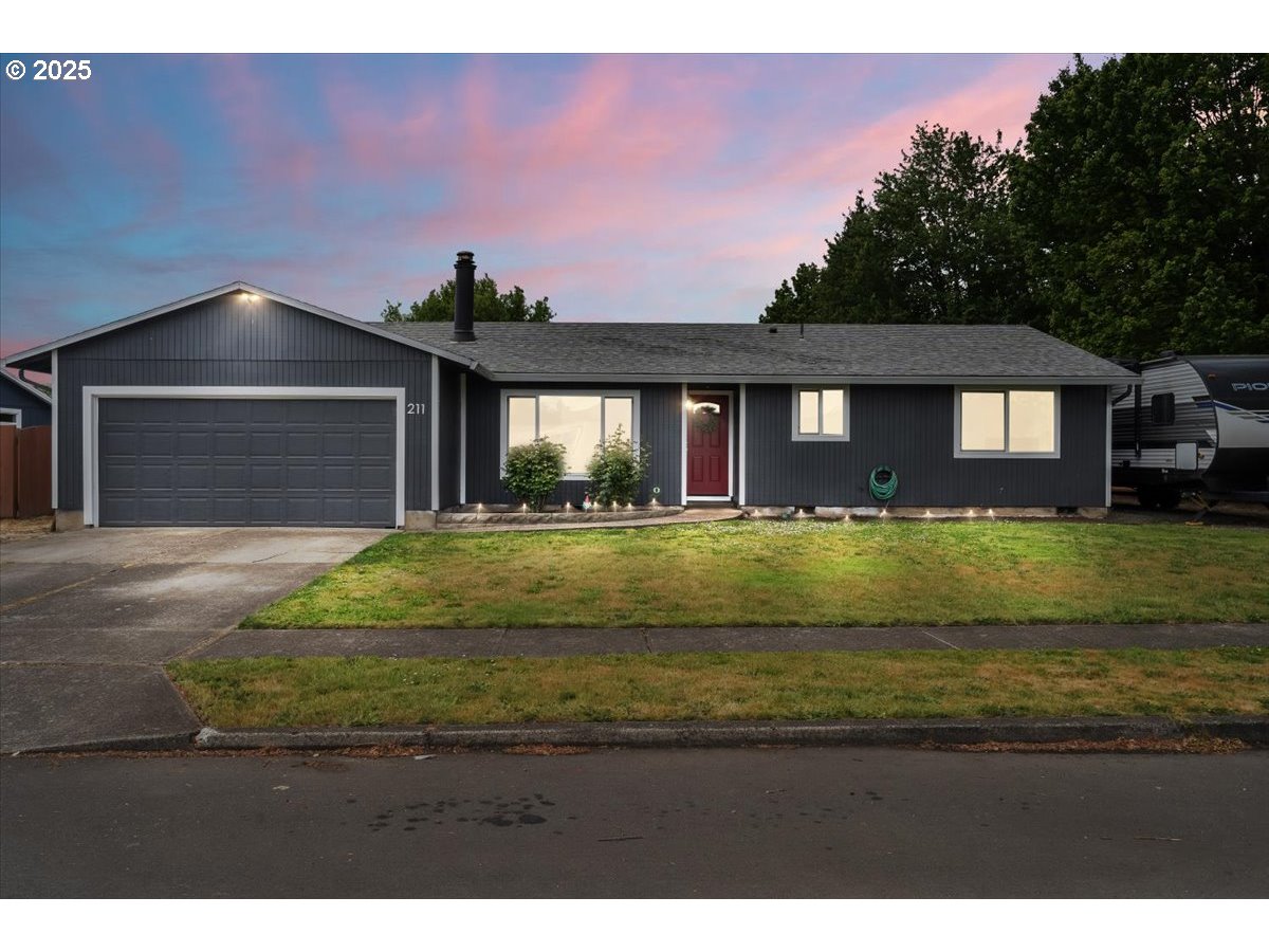 211 S 5TH AVE