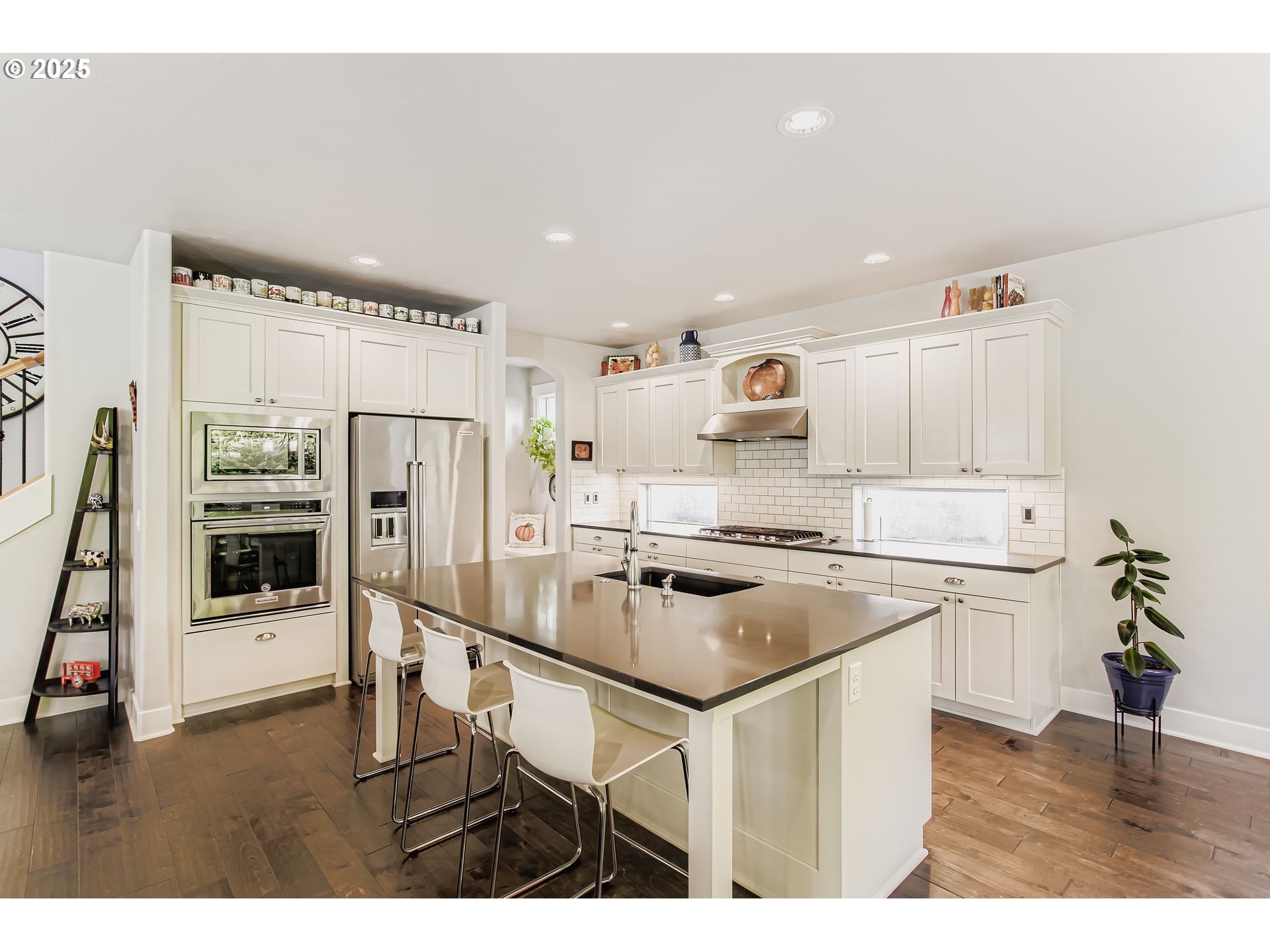 2795 SE WAIBEL DR