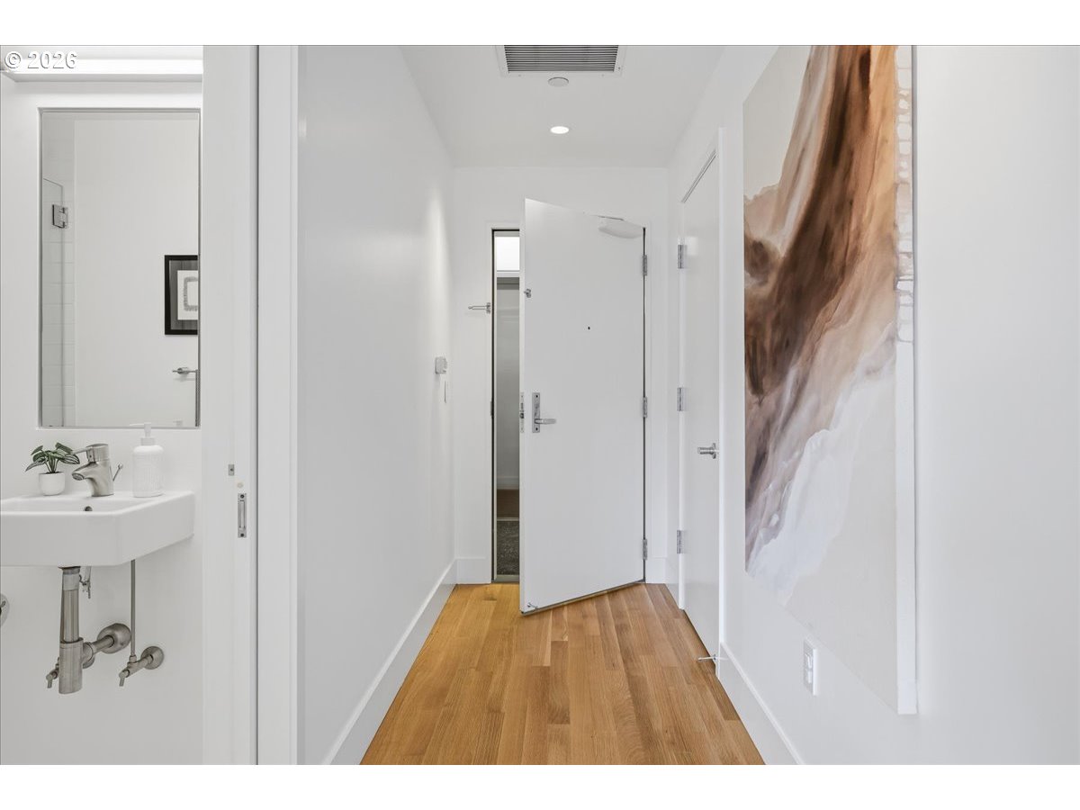 937 NW GLISAN ST 435