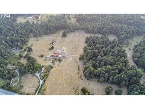 47458 Hwy 101 Langlois OR 97450