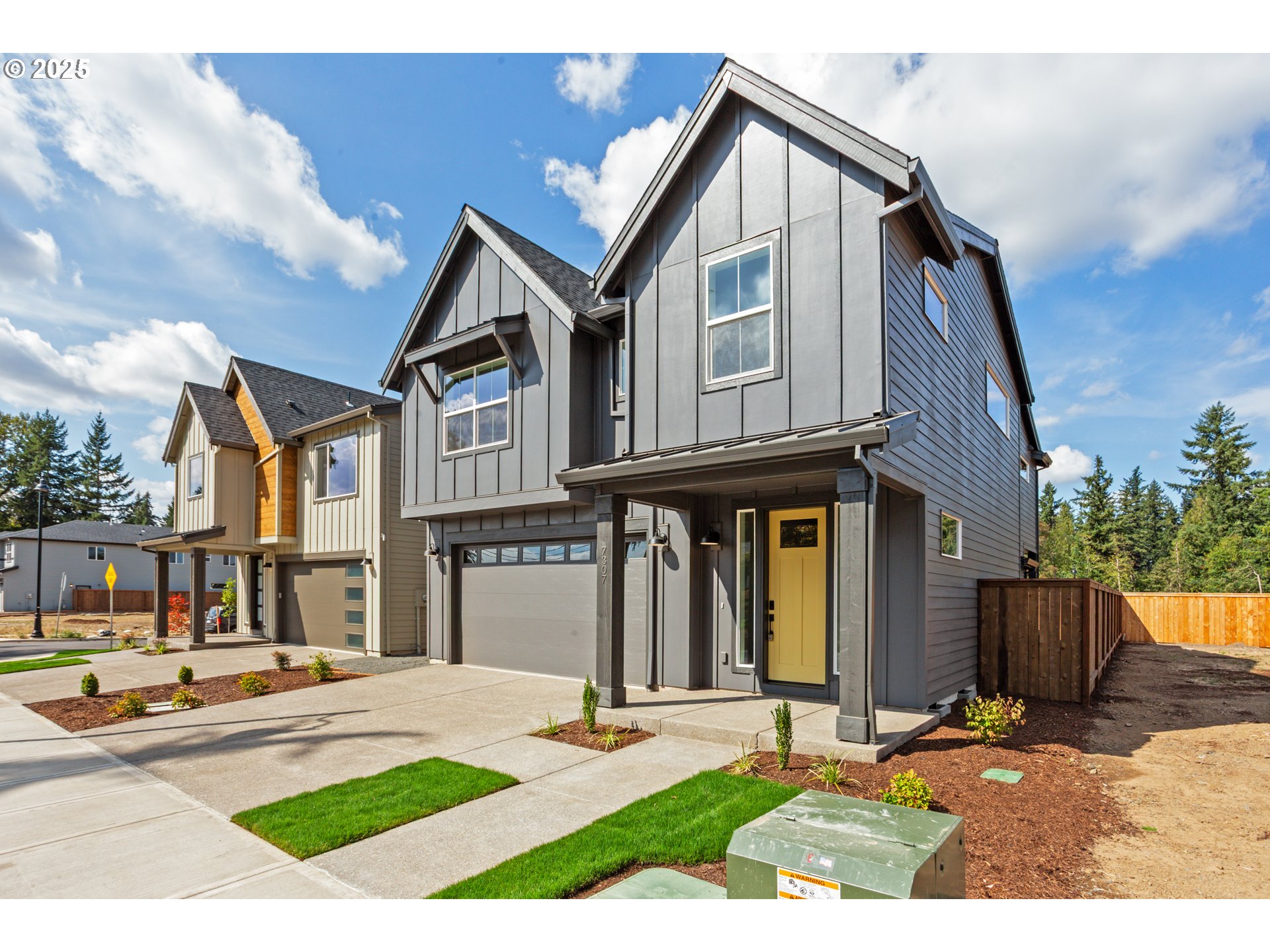 7307 SW Frog Pond LN