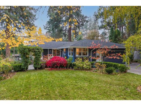 675 10TH ST Lake Oswego OR 97034