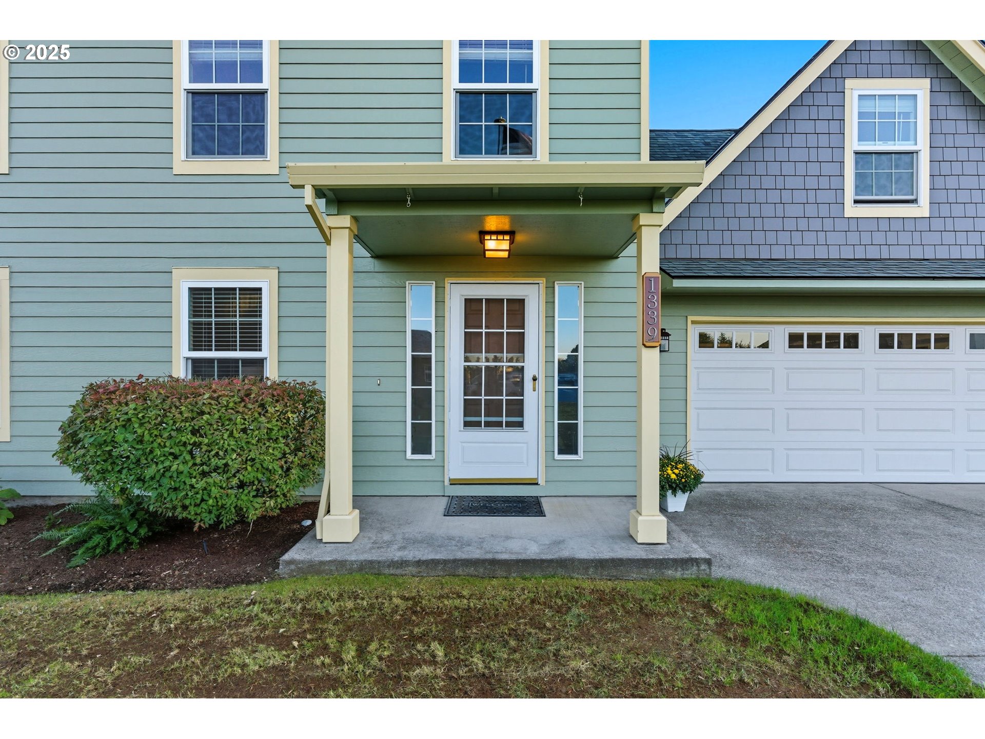 1339 S BAYWOOD CT