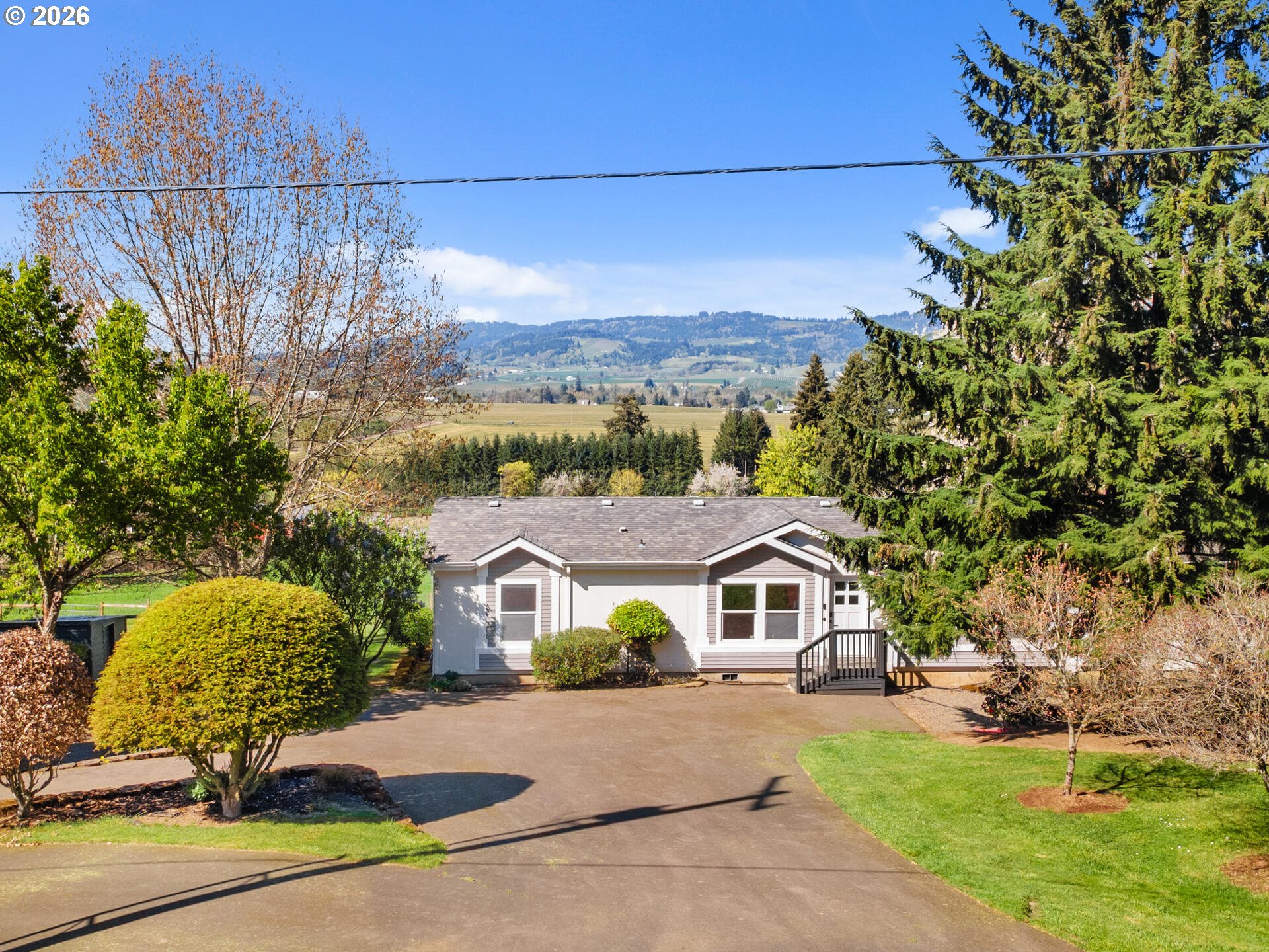 21155 NE SUNNYCREST RD