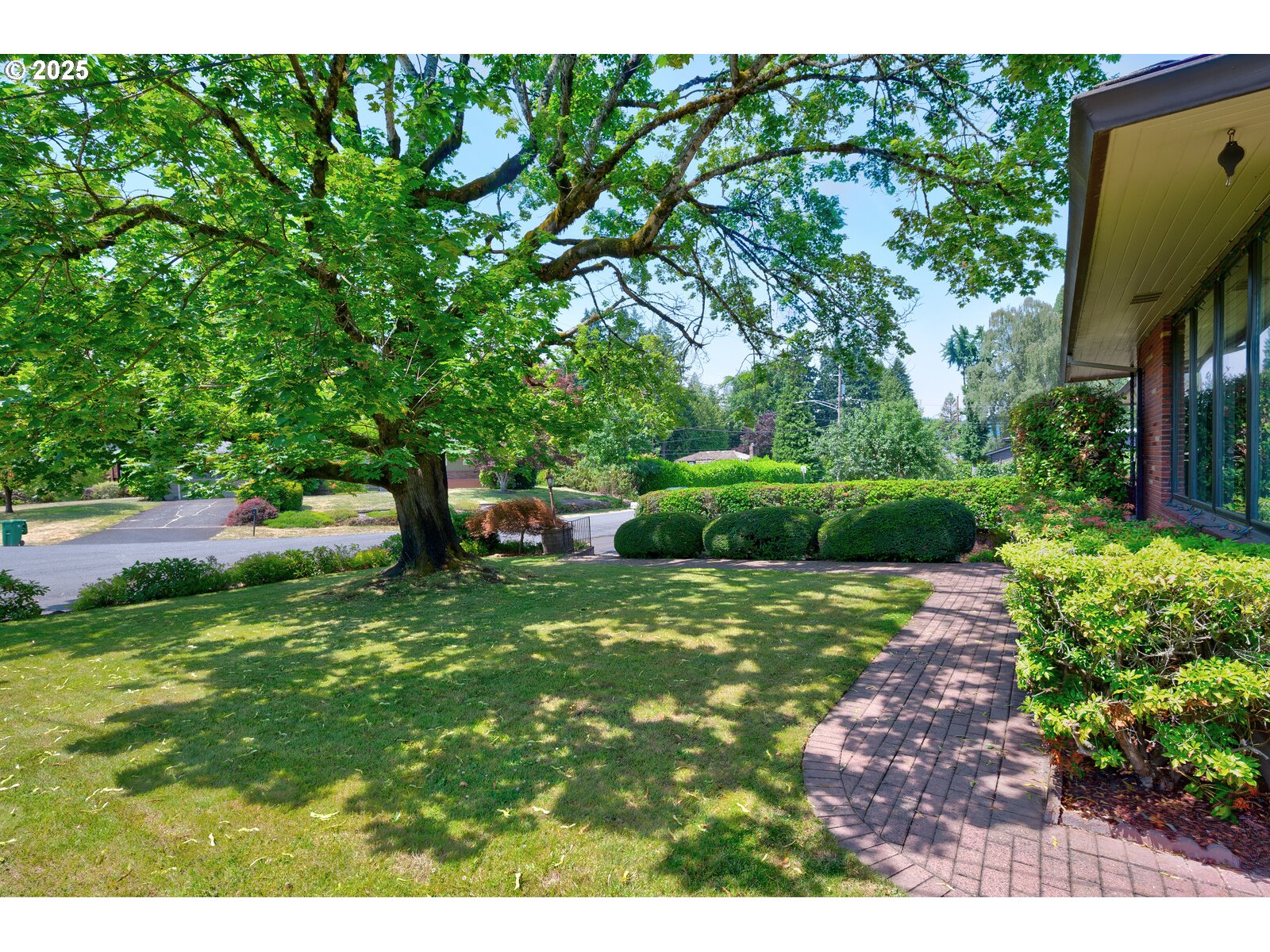 3419 SE GUILFORD CT