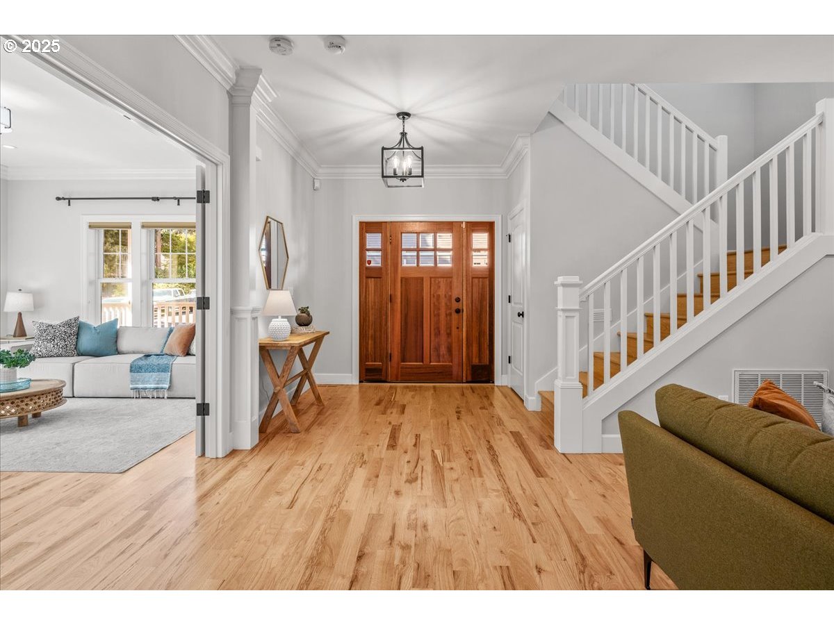 4121 N OVERLOOK TER