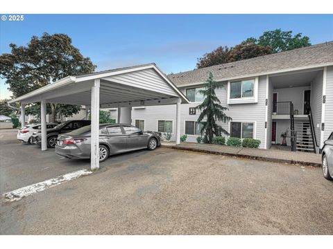 86 KINGSGATE RD D204 Lake Oswego OR 97035