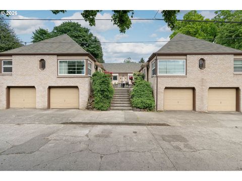 130 SE 31ST AVE 2 Portland OR 97214