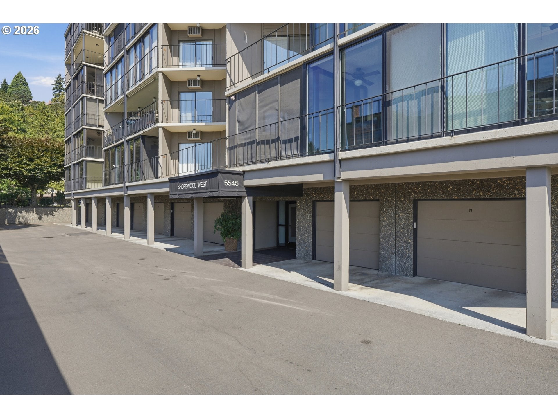 5545 E EVERGREEN BLVD 6506