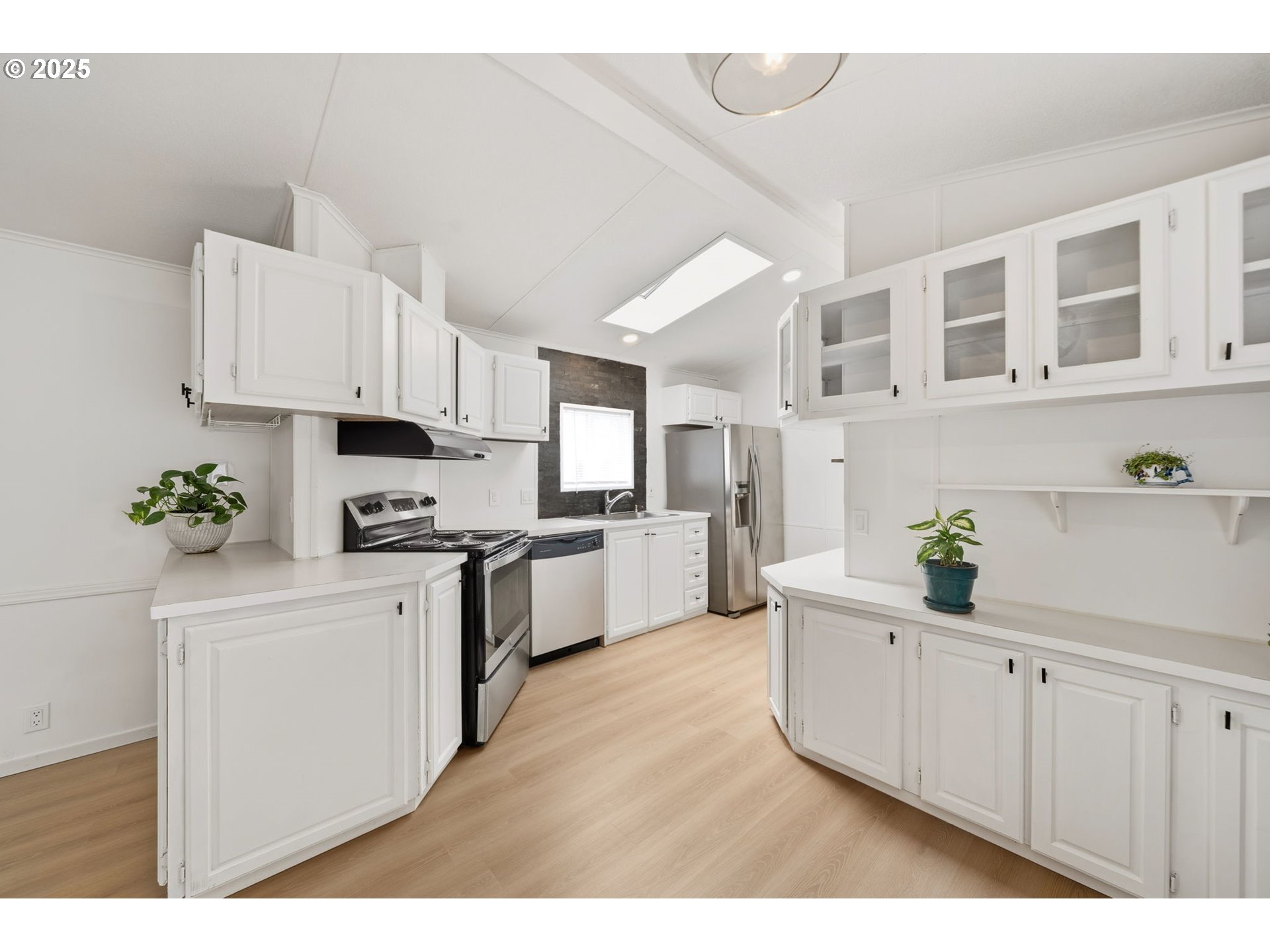 35440 SE HIGHWAY 211 12