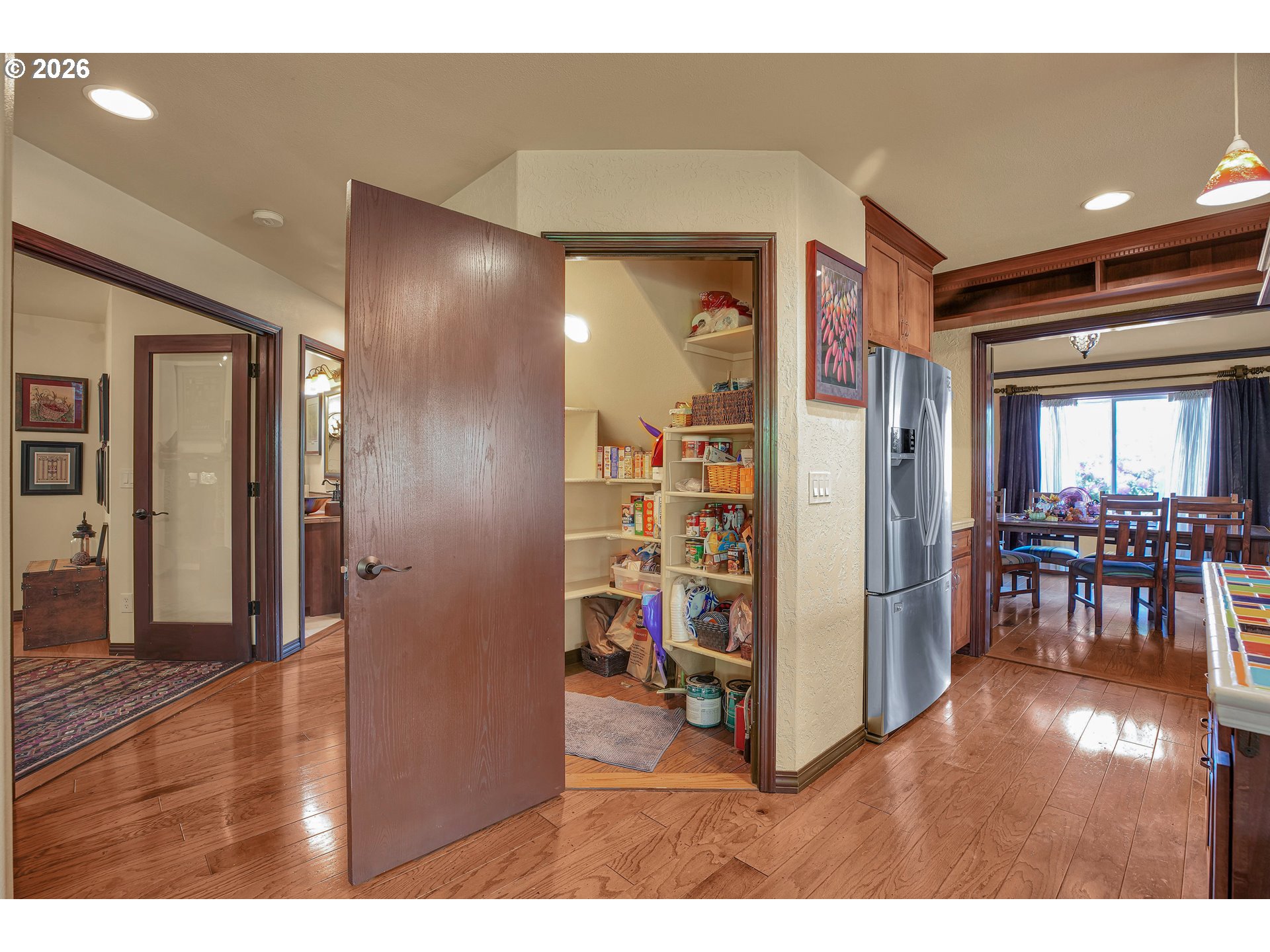 705 N MOLALLA AVE