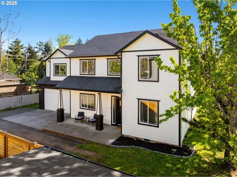 11122 SE MELANIA CT Portland OR 97266