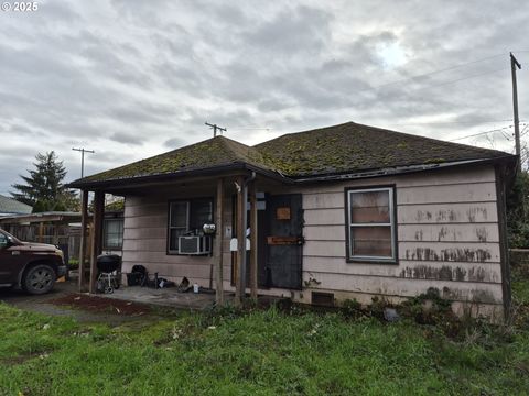 1383 CENTENNIAL BLVD Springfield OR 97477