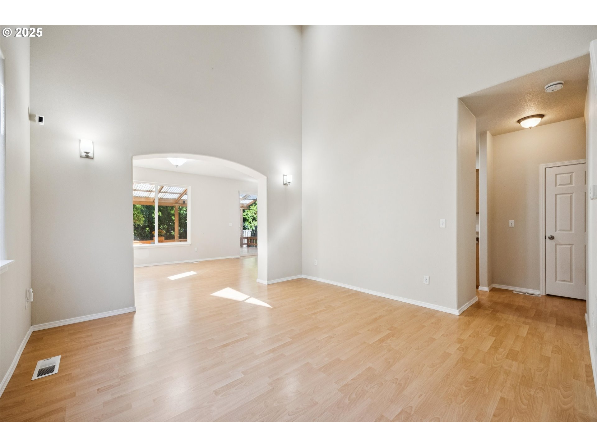 17723 SW FALLING LEAF CT