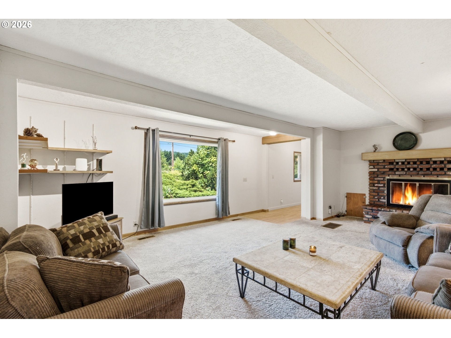 1109 COUNTRY CLUB RD