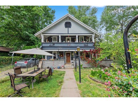 51014 DEMENT CREEK RD Myrtle Point OR 97458