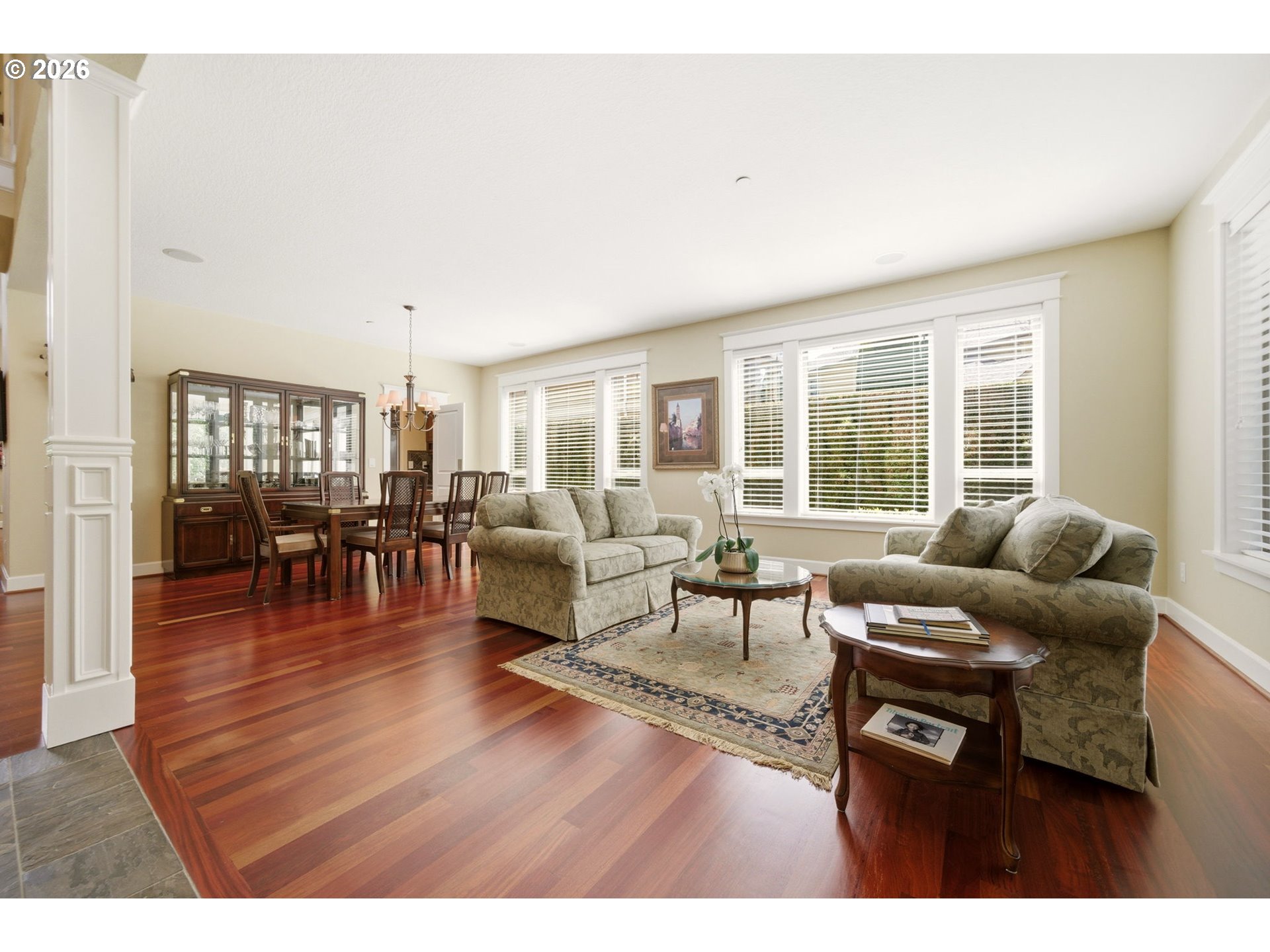 5904 NW INGLEWOOD CT