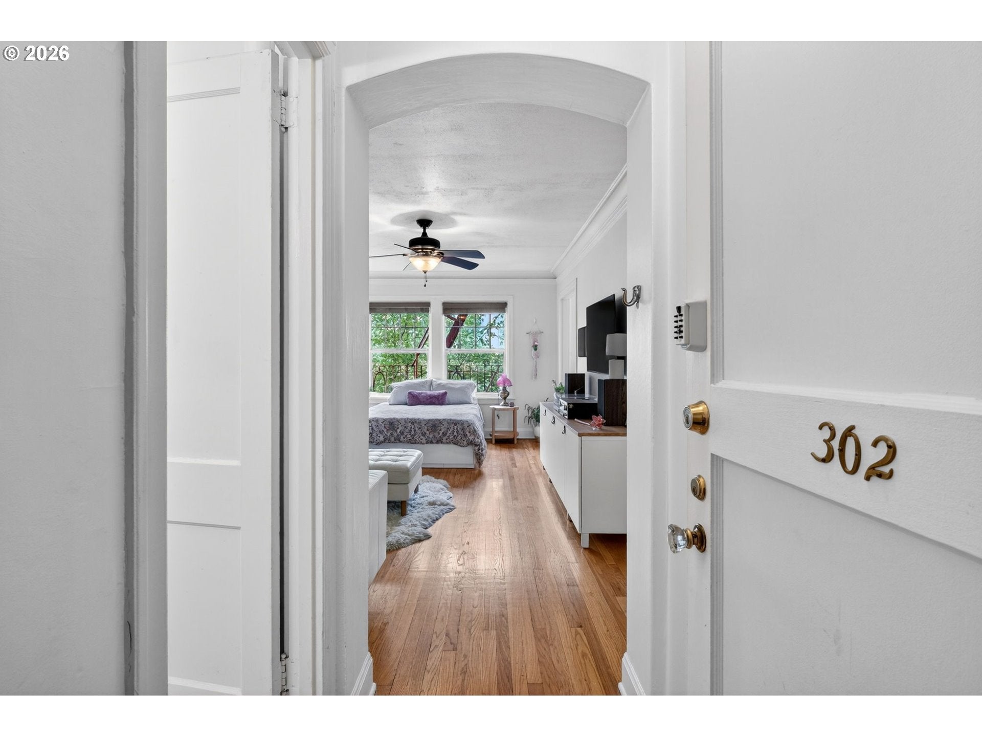 709 SW 16TH AVE 302