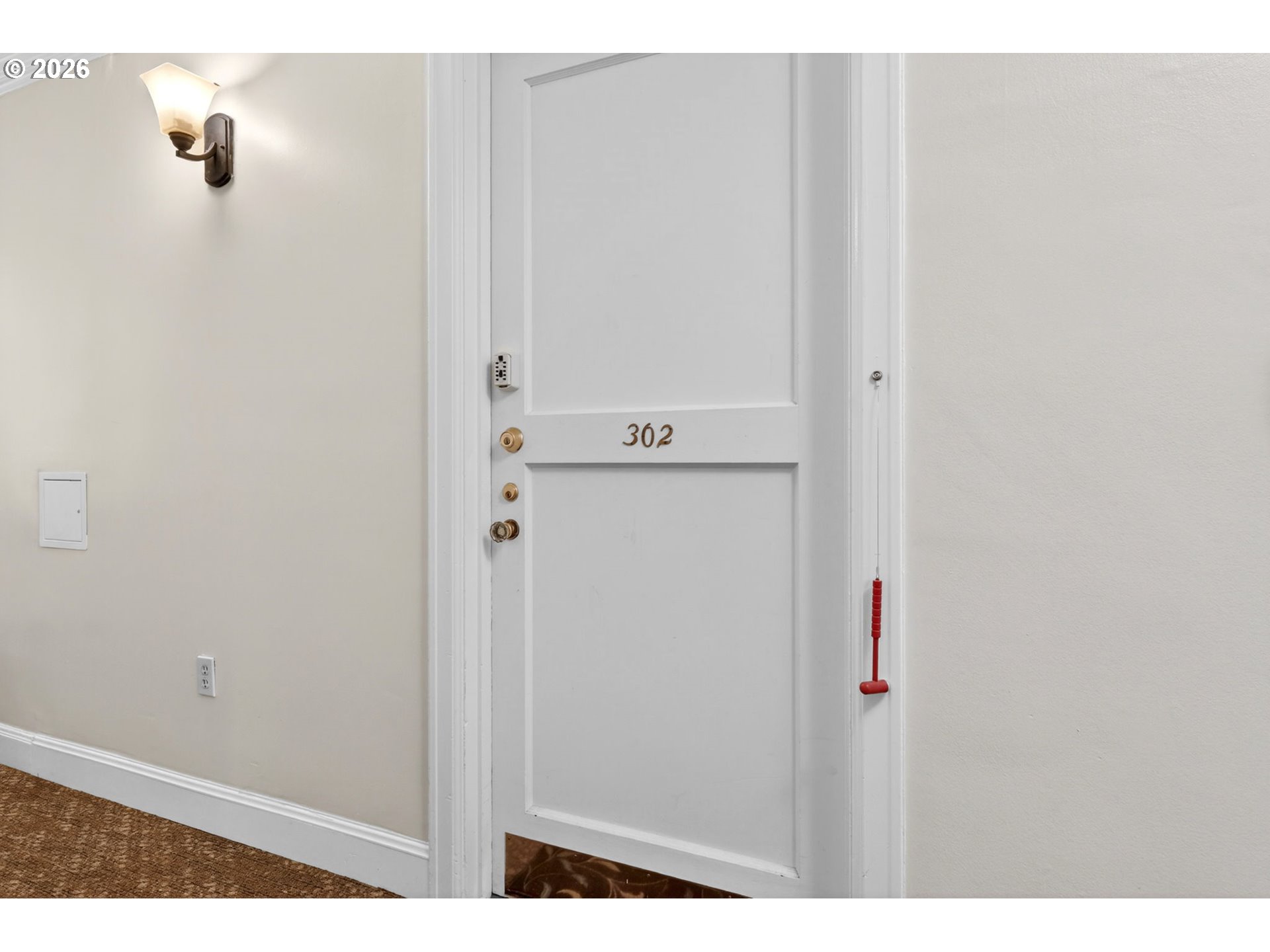 709 SW 16TH AVE 302