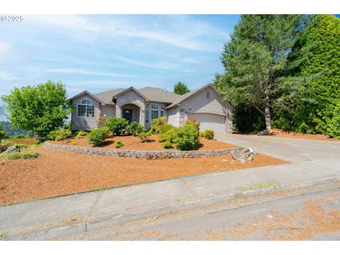 642 E PIONEER LOOP La Center WA 98629