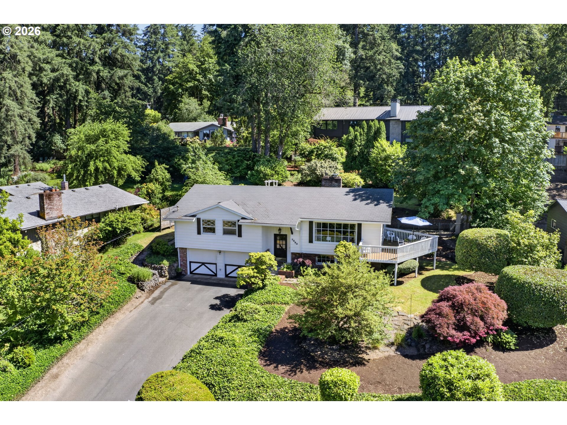2680 GREENTREE RD
