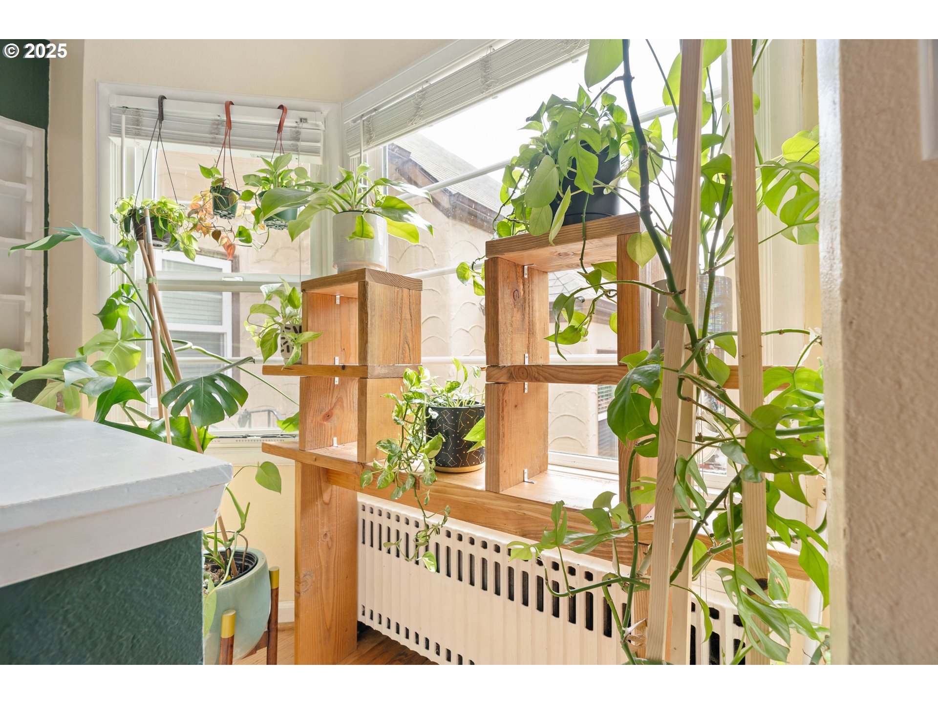 130 SE 31ST AVE 6