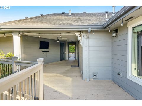 A home in Keizer