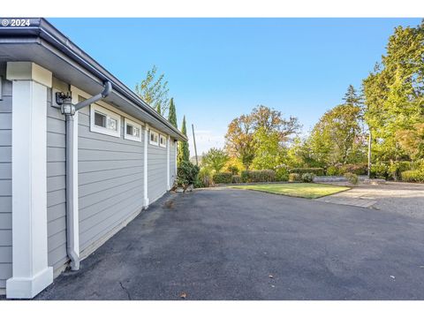 A home in Keizer