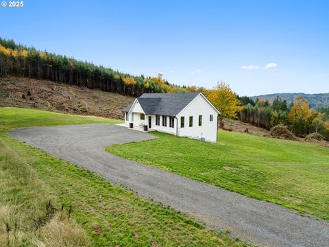 253 S GOBLE CREEK RD Kelso WA 98626